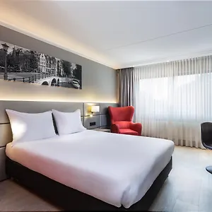 מלון Ramada By Wyndham Amsterdam Airport Schiphol באדהופדורפ